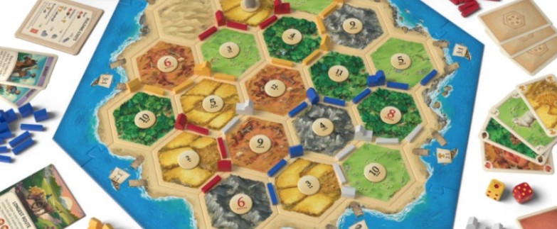Catan med spilleplade, bosættelser og veje